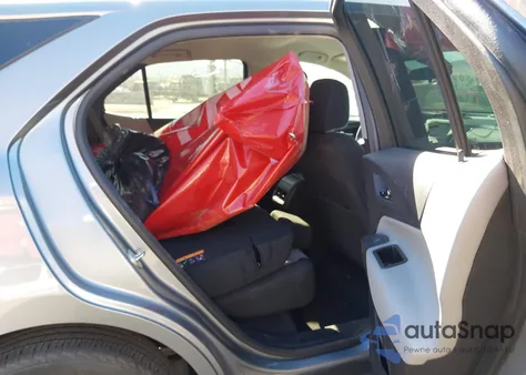 2023 Chevrolet Equinox Fwd Ls z USA, uszkodzony, nr VIN 3GNAXHEG7PL113498